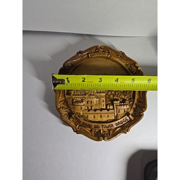 VINTAGE London The Tower And Tower Bridge Plaque Wood Decorative Wall Hanging 3D - Picture 8 of 10
